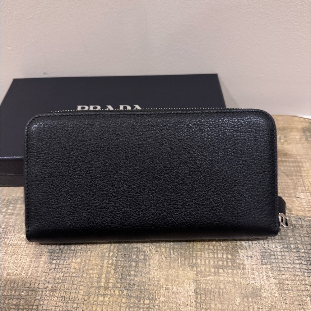 Prada Saffiano Black Leather Wallet - Picture 2 of 3